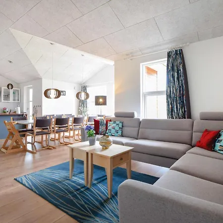 Four-bedroom In Ejstrupholm Ejstrup