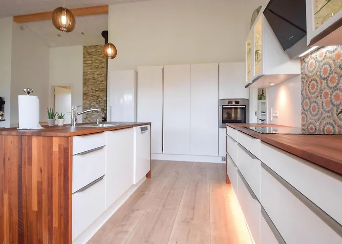 Сasa de vacaciones Four-bedroom In Ejstrupholm *