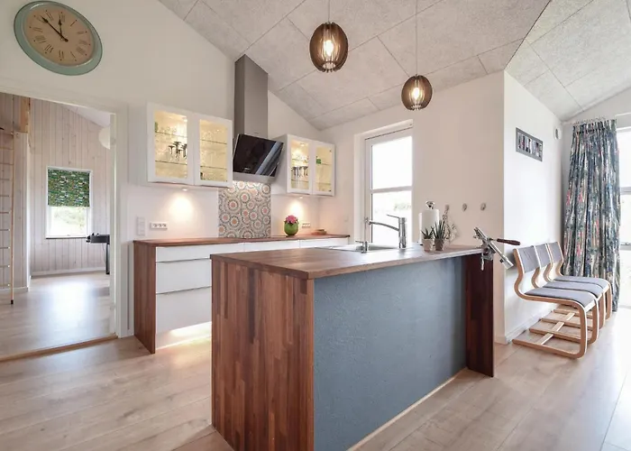 Four-bedroom In Ejstrupholm * Ejstrupholm